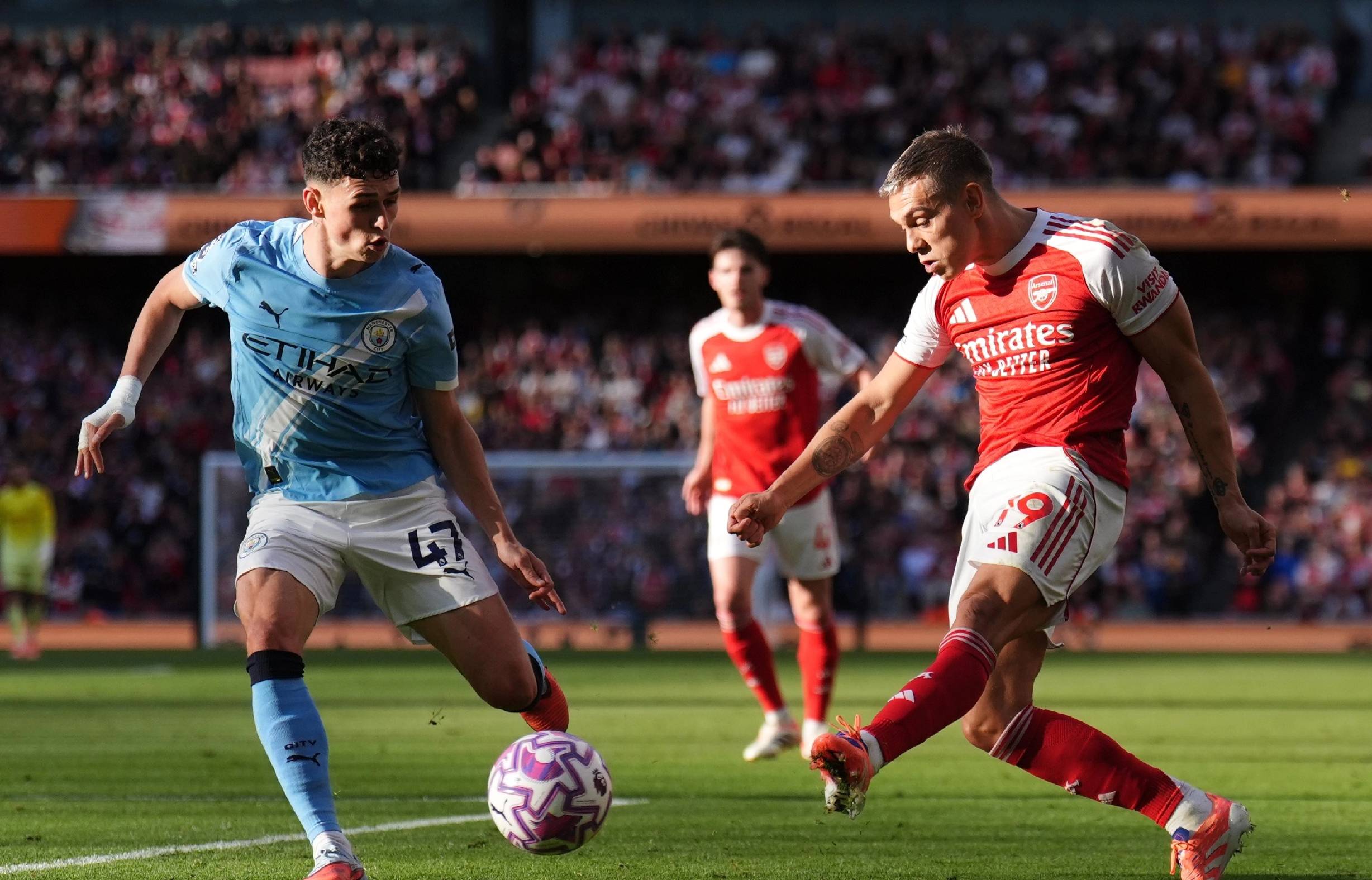 范戴克回应萨拉赫道歉问题，称属内部事宜需俱乐部处理