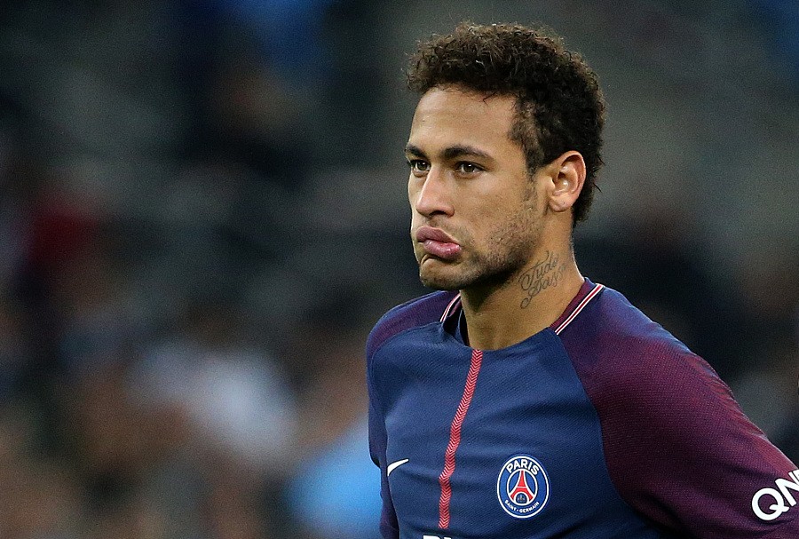 记者：因球员和教练组赛后未与媒体互动，埃及被非洲足联罚款（记者：埃及队赛后未与媒体交流，遭非洲足联罚款）