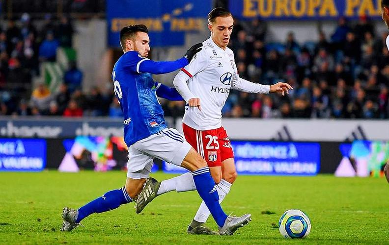 意外！申花下赛季外援将大换血，斯卢茨基四嫡系都被放到离队名单