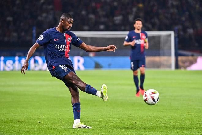 罗马诺：迪乌夫的最终转会费为2500万欧元，并已确保全额支付