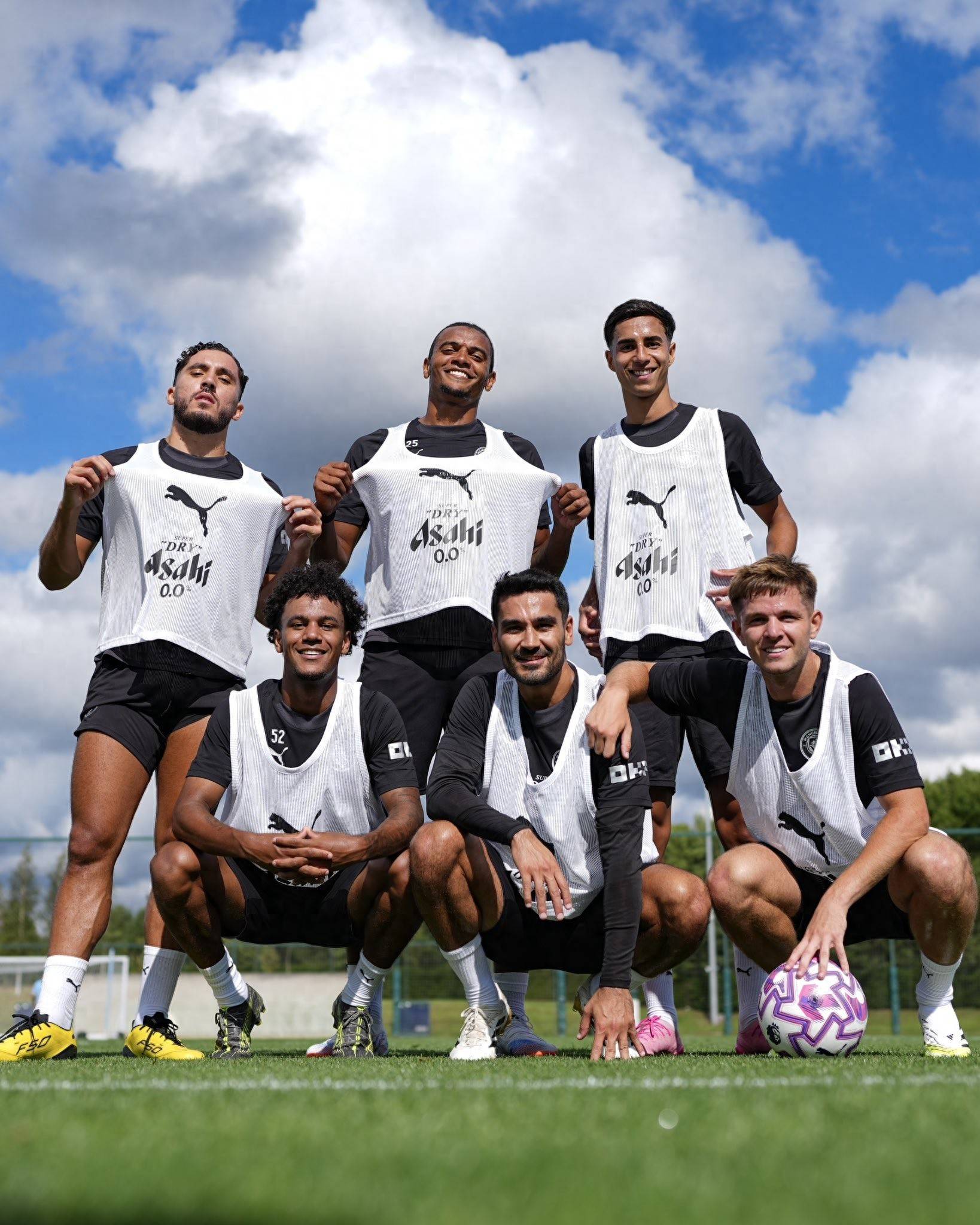 十人热刺4-0哥本哈根，范德芬一条龙破门，布伦南进球+染红