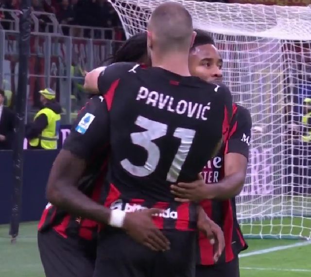 世俱杯金靴赔率：姆巴佩1赔5.5居首 哈兰德紧追（世俱杯金靴赔率出炉：姆巴佩以1赔5.5领跑，哈兰德紧随其后）