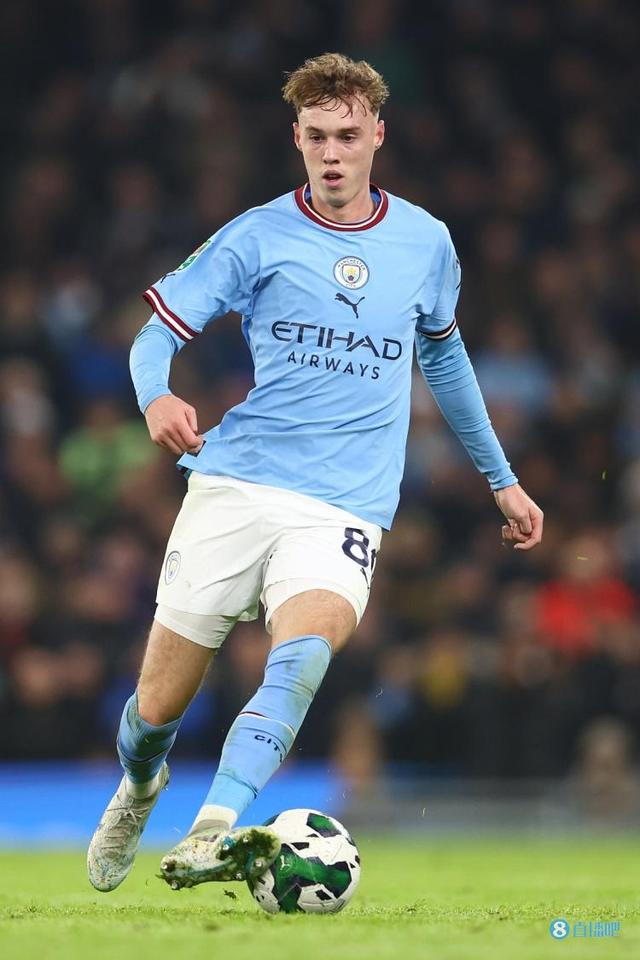 二象性，海港去年进96球刷中超纪录，今年丢44球刷冠军队纪录