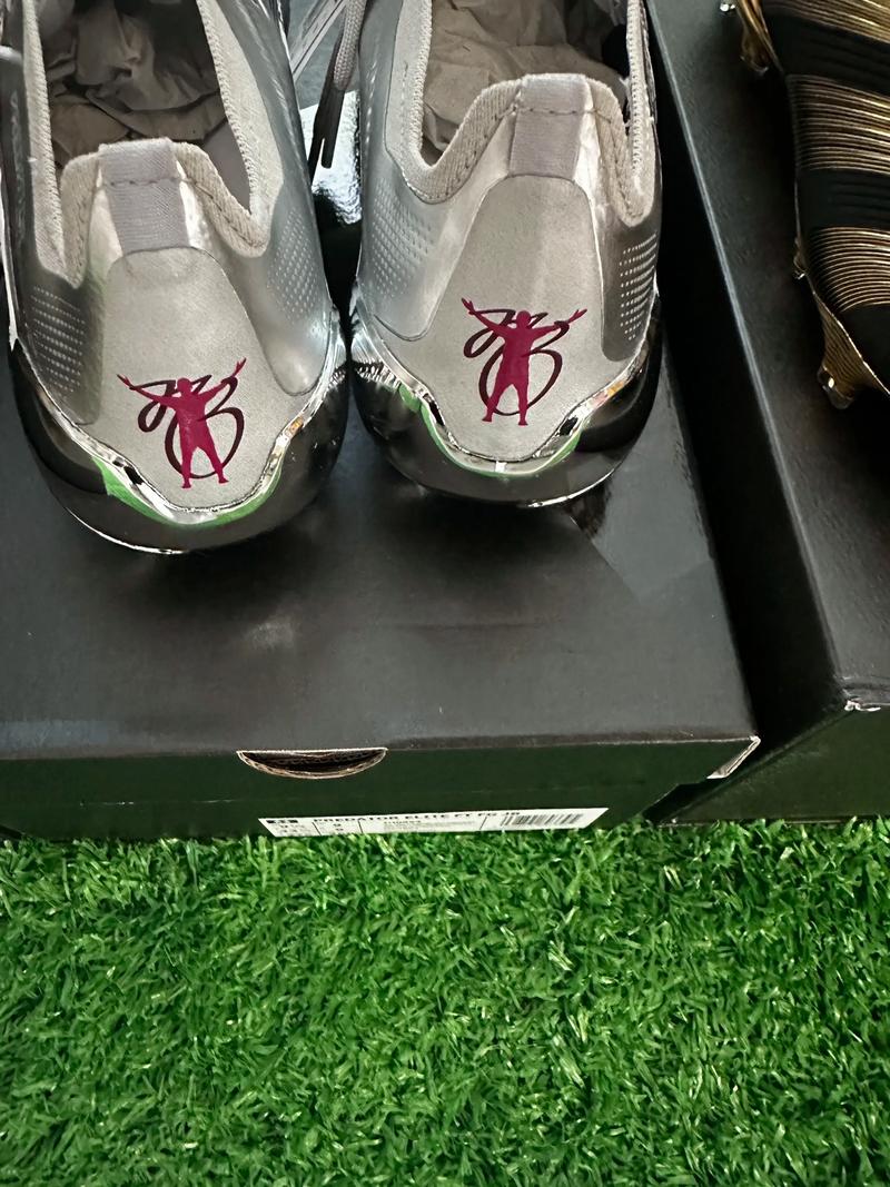 神户主帅：申花球员个人能力非常突出，反击和高球都很有威胁（神户主帅：申花球员个人能力出众，反击与高空球威胁十足）