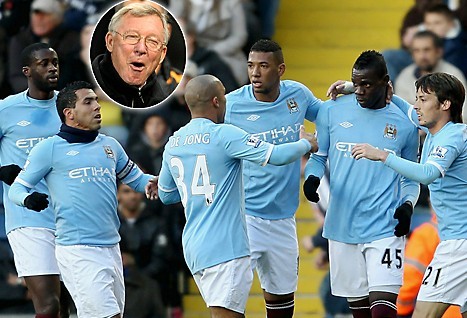 足球中超球队连签三员猛将，阵容升级完成（中超球队连签三大强援，阵容全面升级）