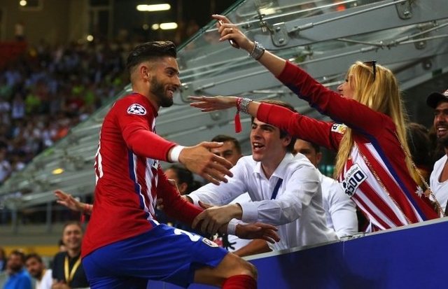 足球国足U23小将爆射破门，引网友赞叹