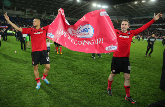 有父亲的风范吗？梅西小儿子西罗在迈阿密U8比赛中任意球破门