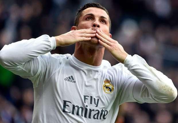 世欧预半场：赖斯造险，胡萨伊伤退，英格兰0-0阿尔巴尼亚（欧洲区世预赛半场：赖斯制造险情，胡萨伊伤退，英格兰暂0-0阿尔巴尼亚）